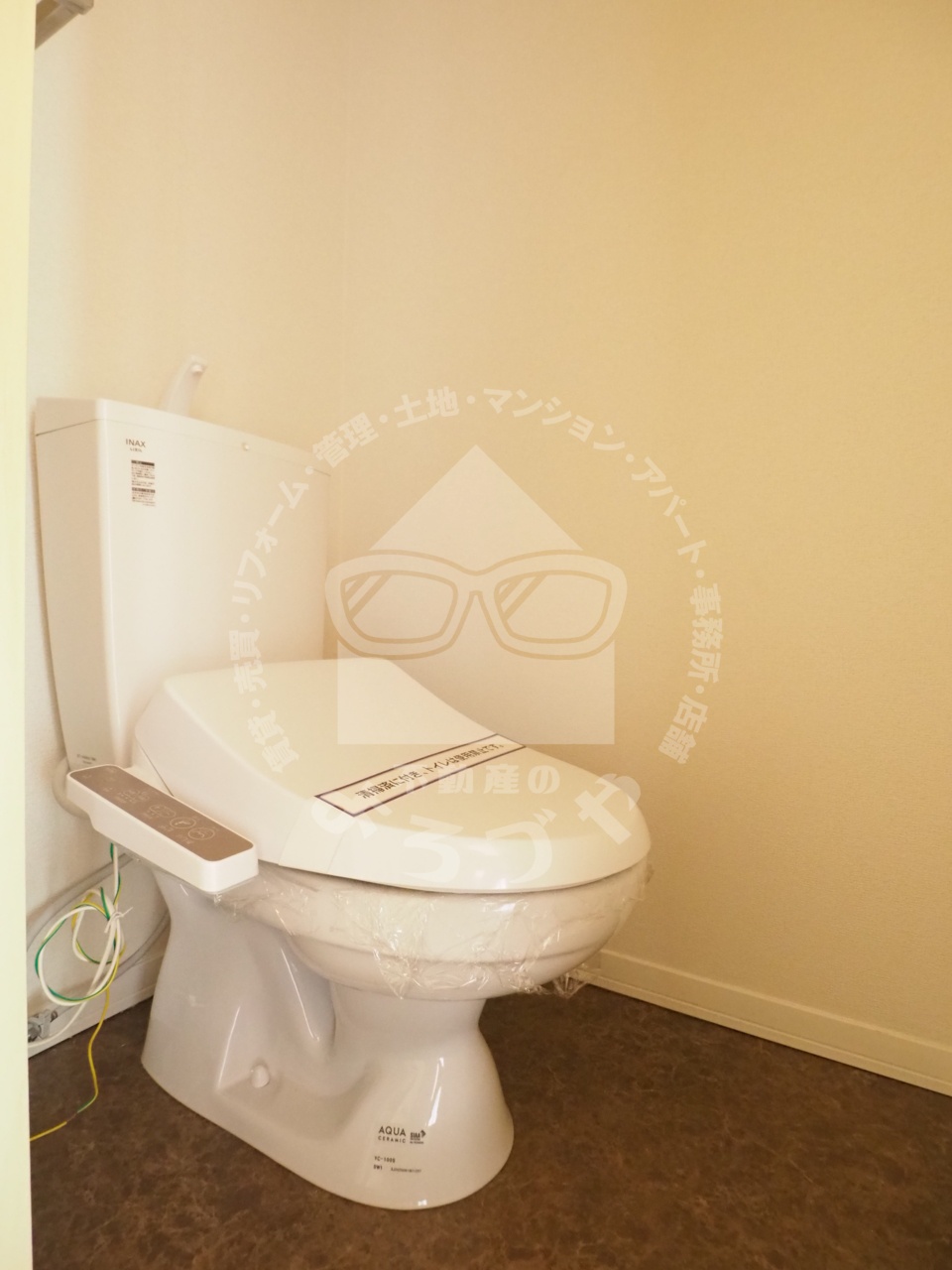 トイレ　トイレは人気設備のウォシュレットを完備しています