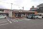 コンビニ　セブンイレブン 高知菜園場町店（コンビニ）まで320m