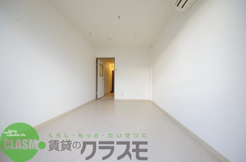 その他部屋・スペース　落ち着いて過ごせるお部屋なので、寝室にいかがでしょうか