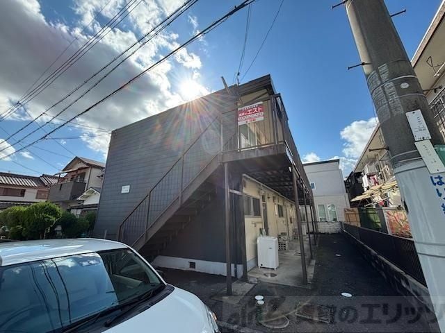 名神ハイツ A棟の外観写真