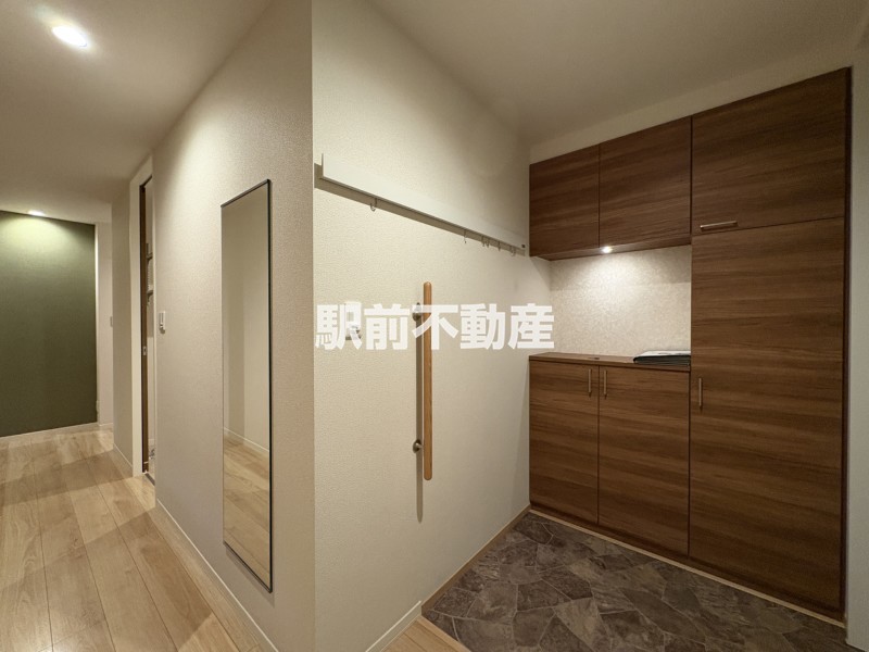 アレーズメゾンの玄関写真