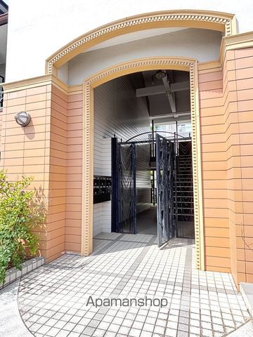 ＪＲ東海道本線 浜松駅 バス乗車時間：32分 最寄りバス停で下車 徒歩4分 2階建 築32年の外観写真