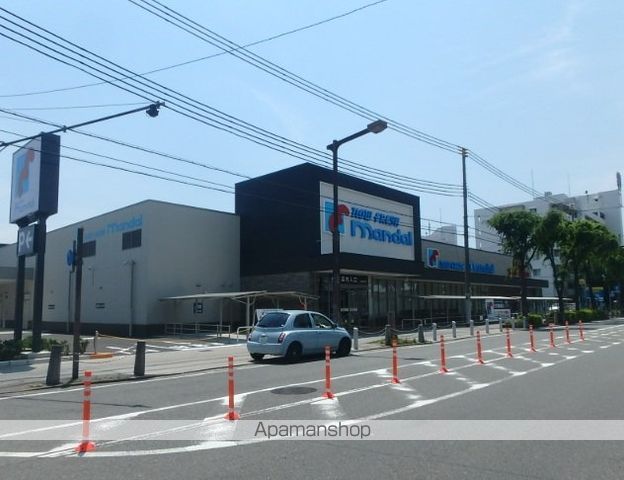 スーパー　万代　尼崎西店（スーパー）まで198m