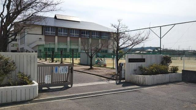 中学校　総社東中学校（中学校）まで1807m