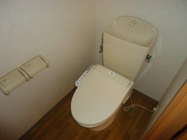 トイレ　シャワー付トイレ