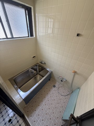 ブルーライン 三ツ沢下町駅 徒歩5分 3階建 築36年の風呂写真
