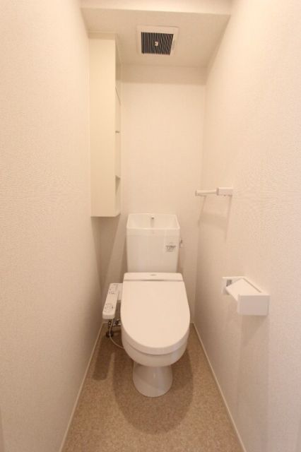 ウエスト・モイIVのトイレ写真