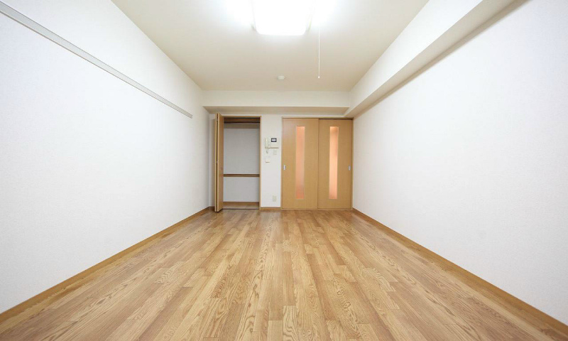 その他部屋・スペース　洋室8.9帖　広々とした洋室