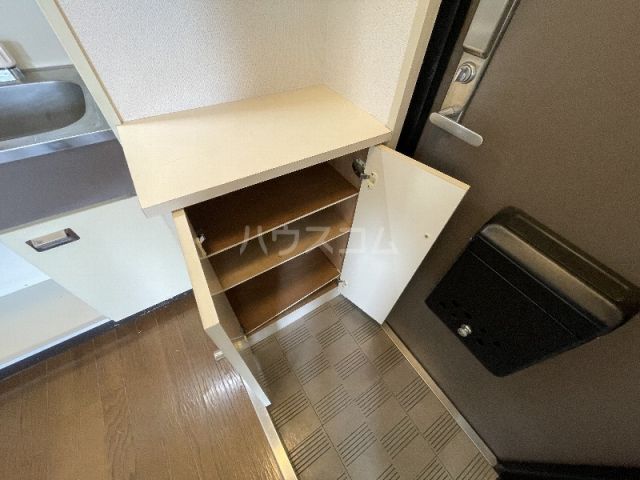 カルム西緑丘の内装写真