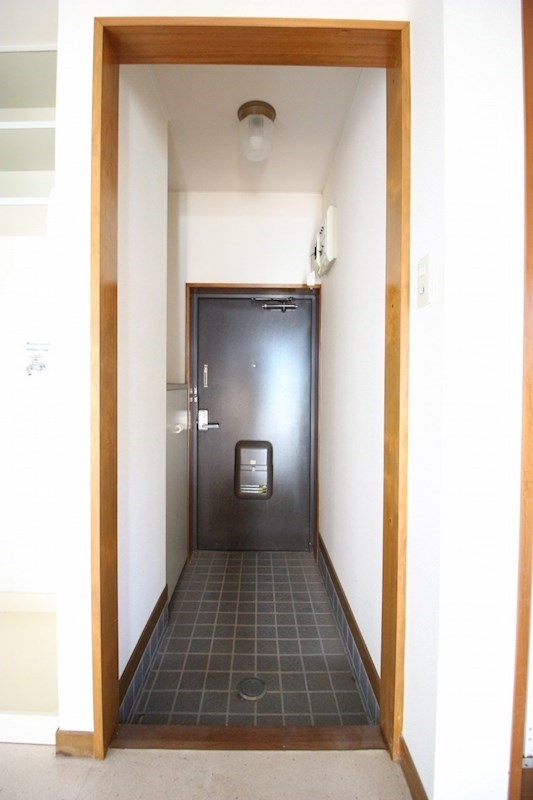 葵西BASEの玄関写真