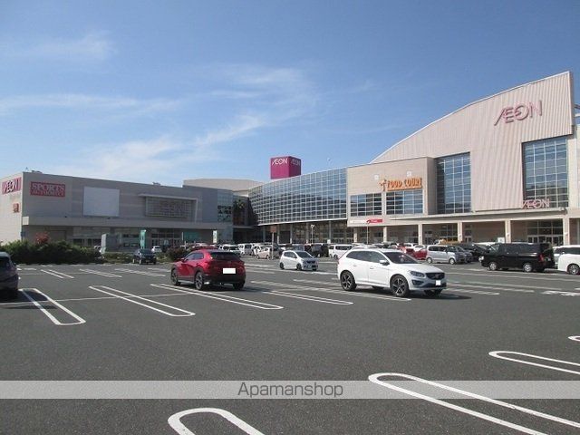 ショッピングセンター　イオン若松ショッピングセンター（ショッピングセンター）まで400m