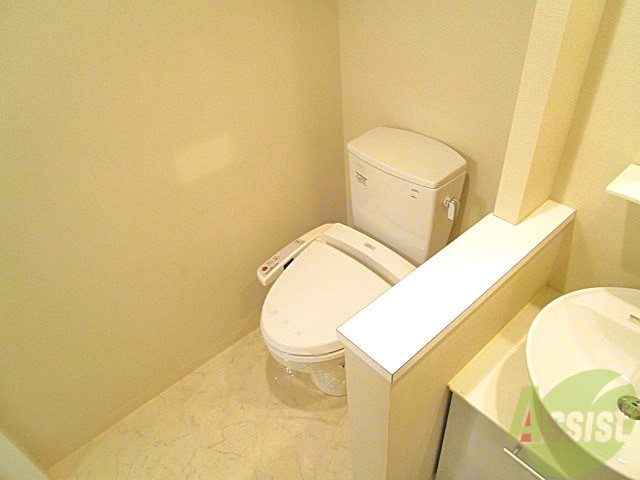 プラウドフラット新大阪のトイレ写真