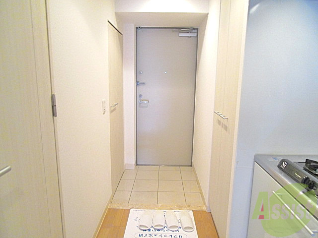 プラウドフラット新大阪の玄関写真