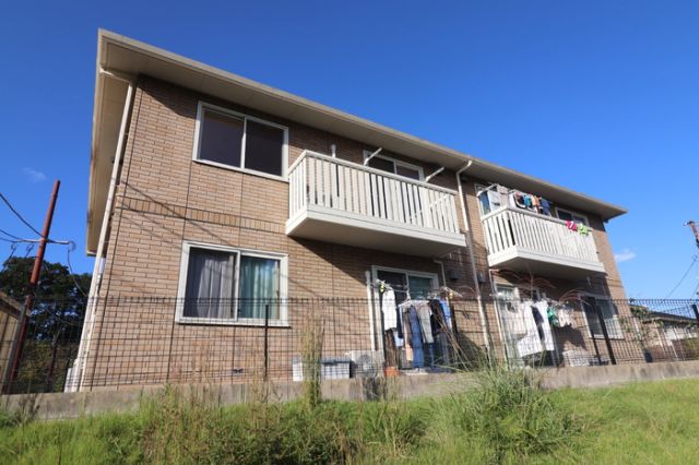 ヴィレッジロイヤル中央台 Bの外観写真