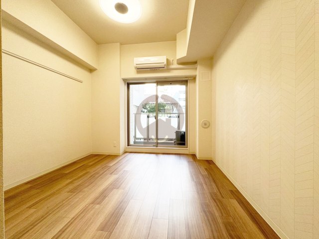 ＪＲ大阪環状線 芦原橋駅 徒歩1分 15階建 築7年の居間写真