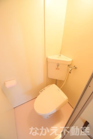 ＪＲ牟岐線 文化の森駅 徒歩28分 4階建 築41年のトイレ写真
