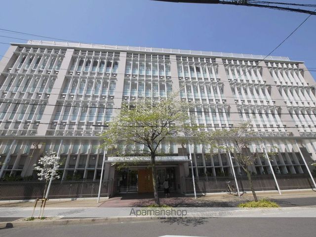 高校・高専　桜花学園（高校・高専）まで100m