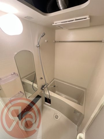 プレサンス大国町ラヴェニールの風呂写真