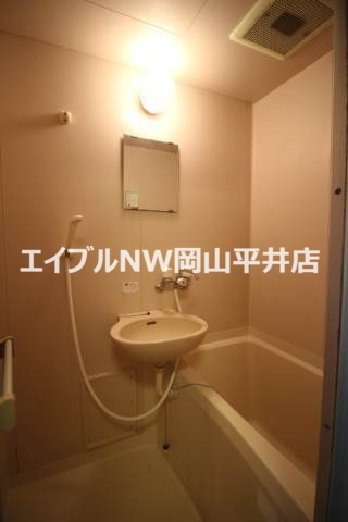 アークハイツ赤田の風呂写真