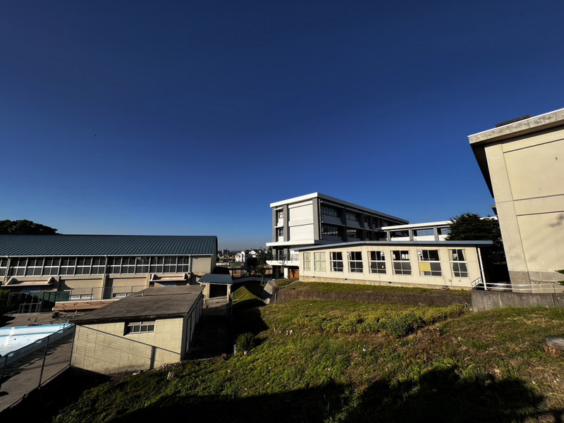 中学校　錦城中学校（中学校）まで547m