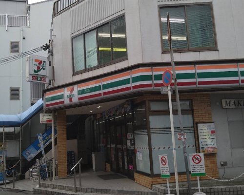 コンビニ　セブンイレブン 阪急石橋駅前店（コンビニ）まで417m