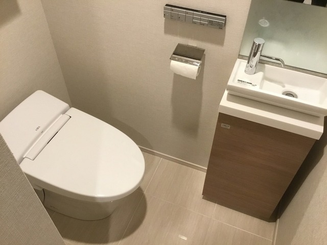 トイレ　温水洗浄便座付き※前回募集時の写真です