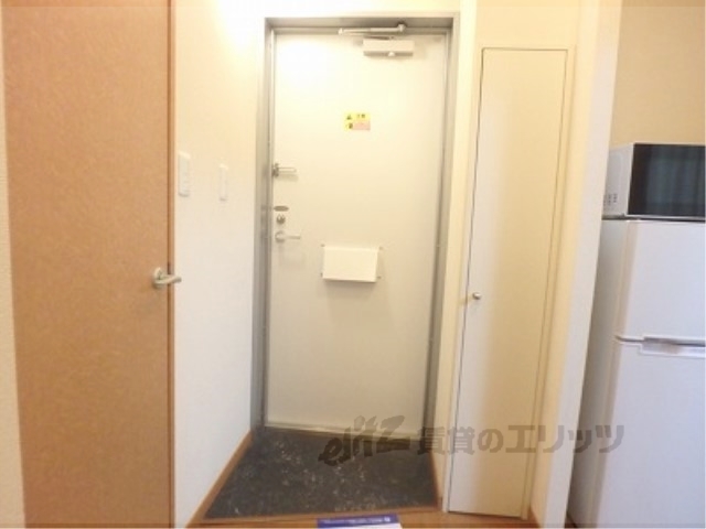 レオパレスBanbaの玄関写真