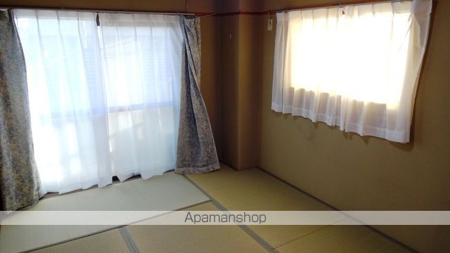 阪急今津線 門戸厄神駅 徒歩11分 3階建 築40年の内装写真