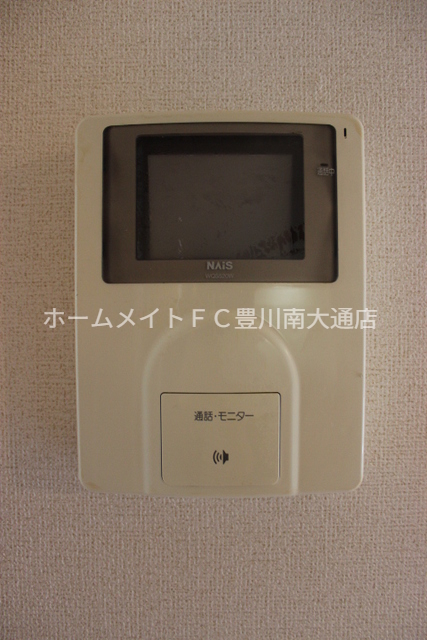 セキュリティ　モニター付きインターホン