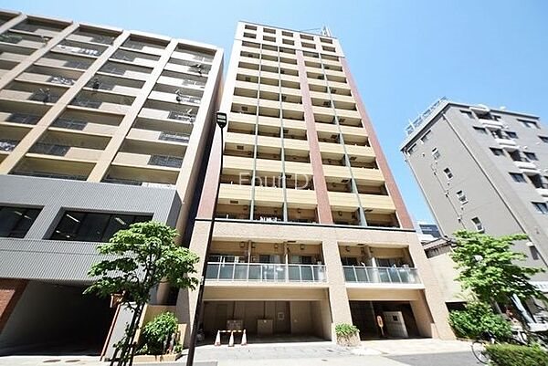 建物外観　内見予約受付中、お気軽にお問い合わせください。【0037-6