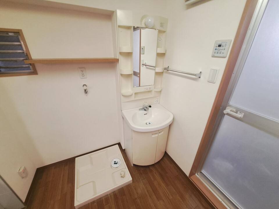 洗面設備　ドレッサー