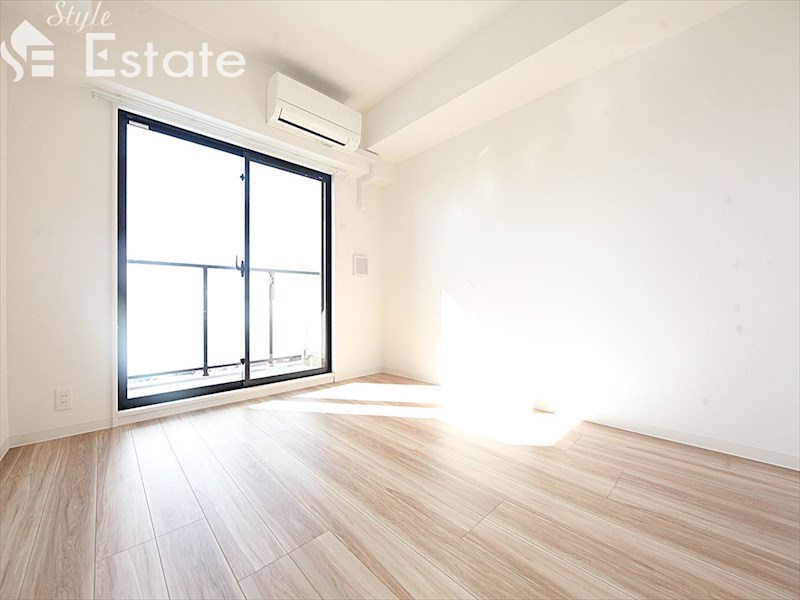 S-RESIDENCE熱田一番の居間写真