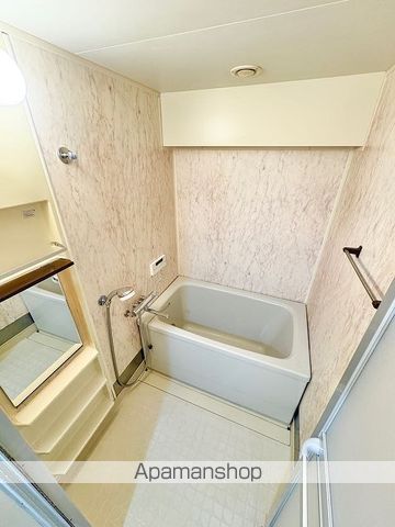 遠州鉄道 遠州病院駅 バス乗車時間：5分 最寄りバス停で下車 徒歩2分 11階建 築39年の風呂写真