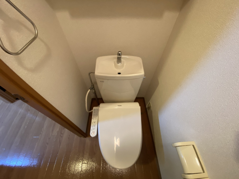 アルカディアA棟のトイレ写真