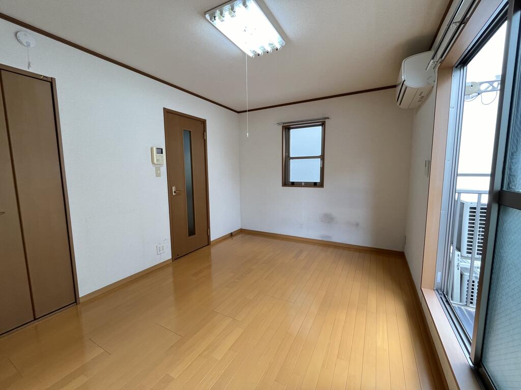 パセオプラシード雨宮の居間写真