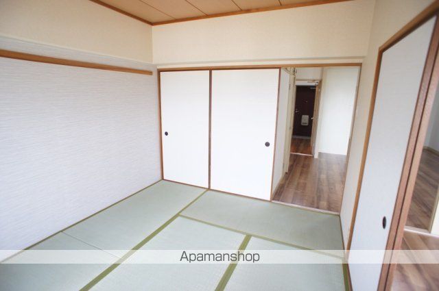 ＪＲ関西本線 大和小泉駅 徒歩15分 7階建 築38年の内装写真