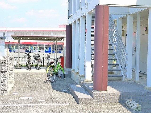 近鉄奈良線 大和西大寺駅 徒歩2分 2階建 築26年の外観写真