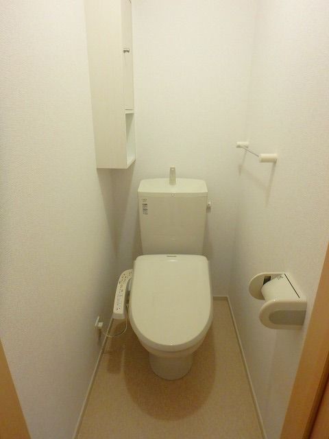 ニューアルカンシェルのトイレ写真