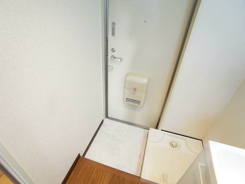 アミティエ山手の玄関写真