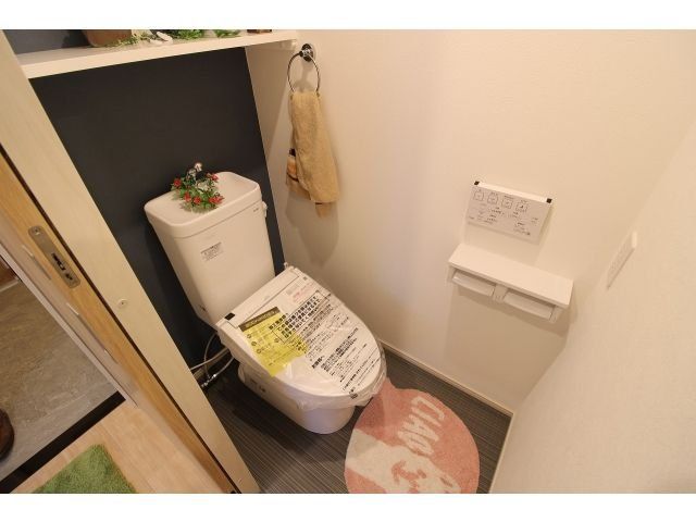 ギャラン穴生Neoのトイレ写真
