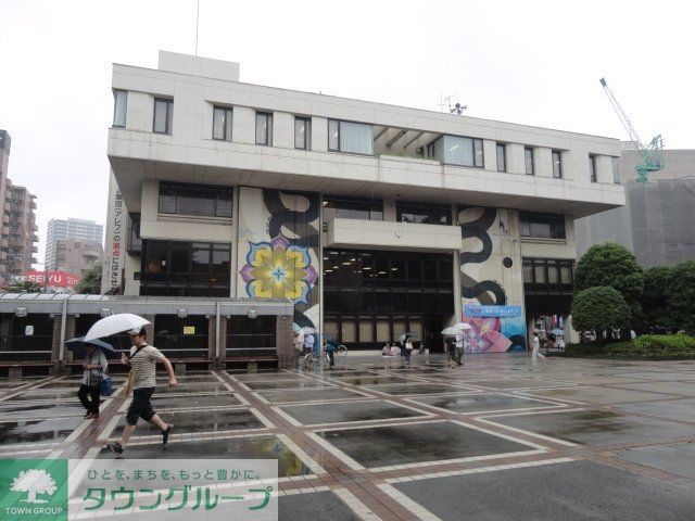図書館　図書館（図書館）まで300m