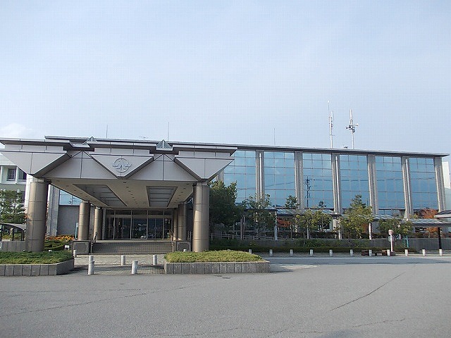 役所　津幡町役場（役所）まで1600m