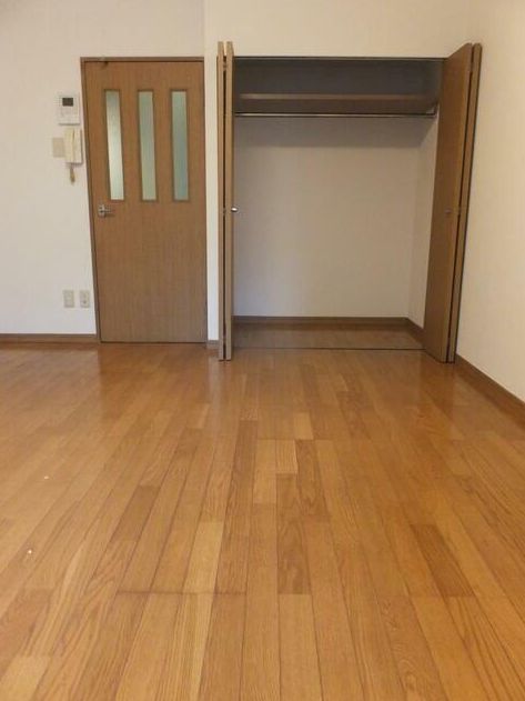 地下鉄空港線 大濠公園駅 徒歩2分 9階建 築31年の居間写真