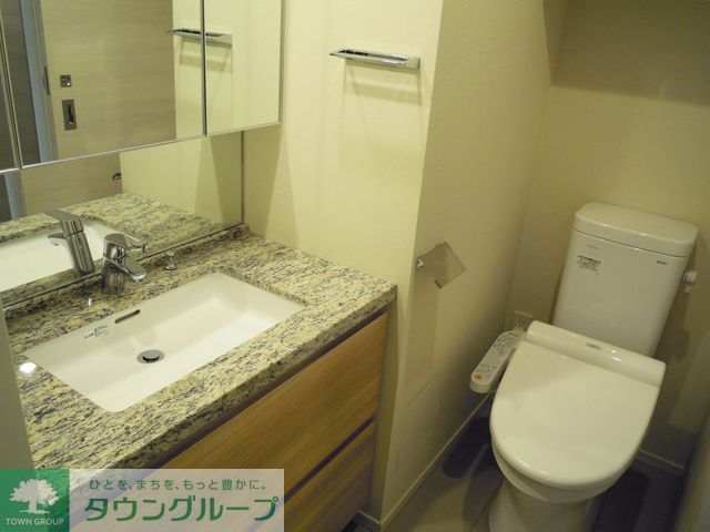 洗面設備　Ｂタイプ2014年10月撮影 同タイプ806号室の写真です。