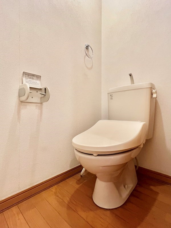 ル・ボヌール Bのトイレ写真