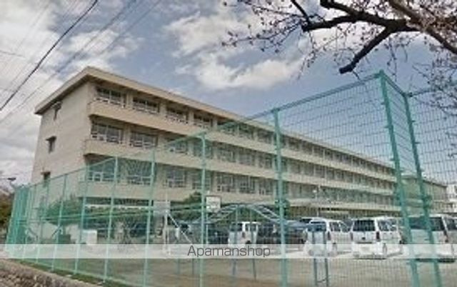 小学校　川島小学校（小学校）まで2400m