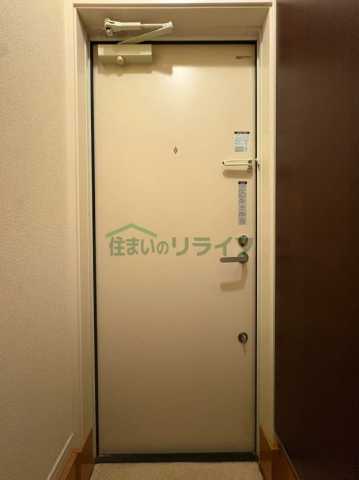 Wood Space Okusawaの玄関写真