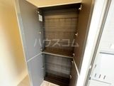 グランプラム箱根ヶ崎の玄関写真