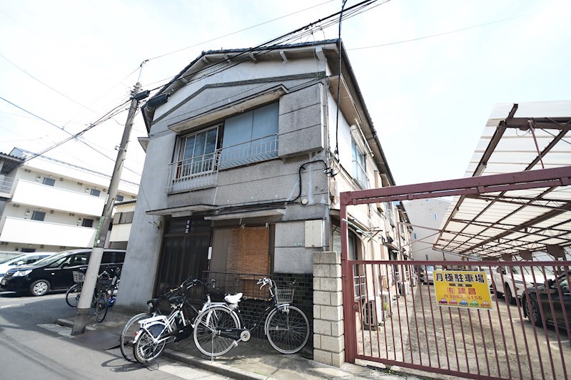 東京メトロ日比谷線 北千住駅 徒歩12分 築47年