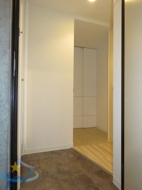 Estavie円山の玄関写真